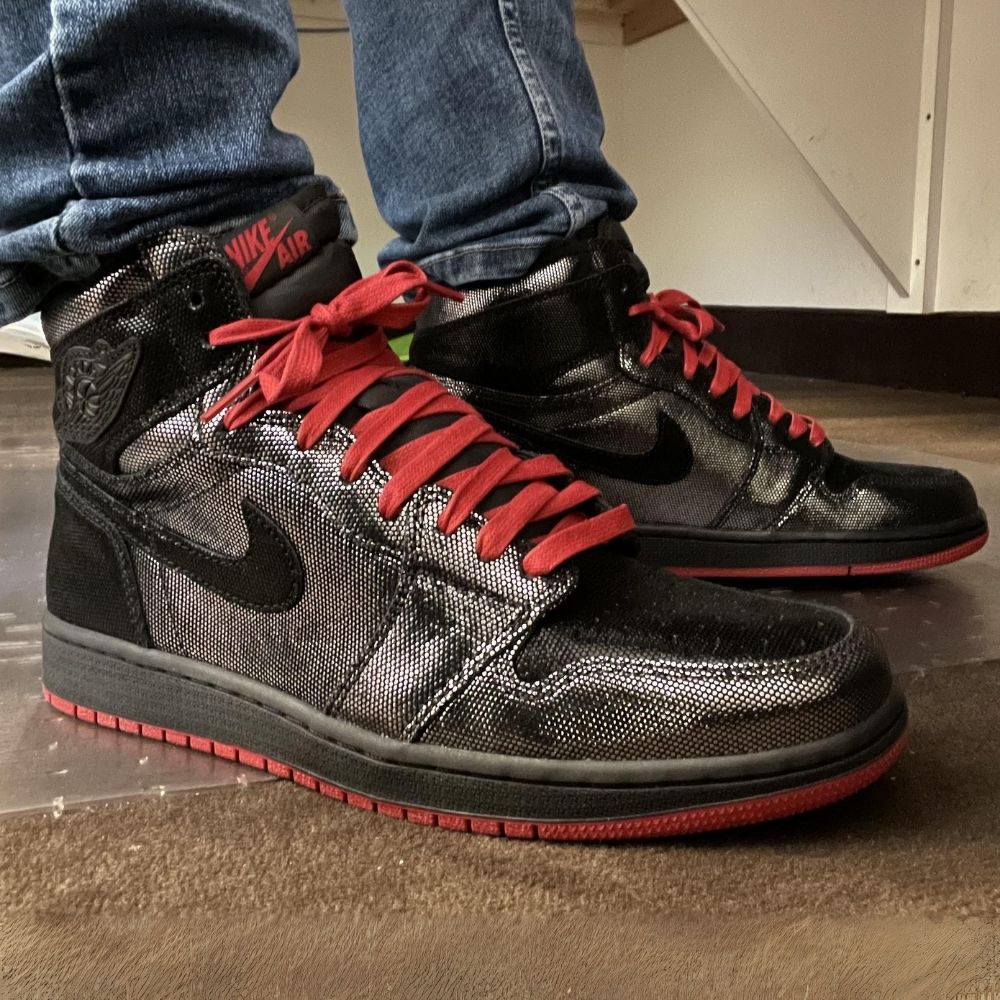 Air Jordan 1 Retro High SP Gina Black Red
